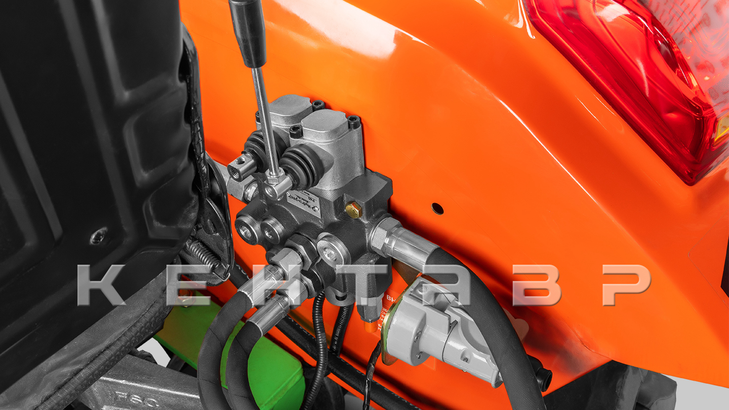 Навесной экскаватор Уралец 01