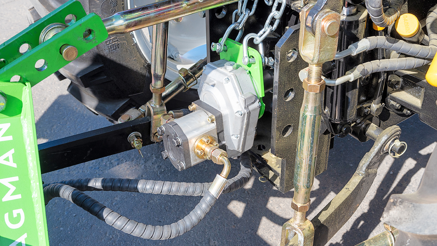 Навесной экскаватор Flagman | Флагман LW6 + захват механический 0