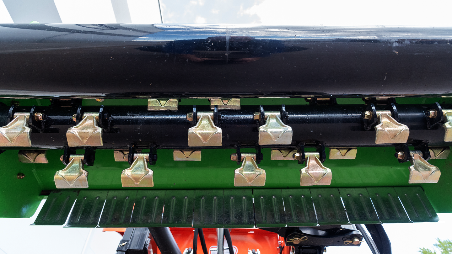 Косилка-измельчитель молотковая с гидр. манипулятором (Мульчер) Flagman | Флагман MGM (1,4) 0