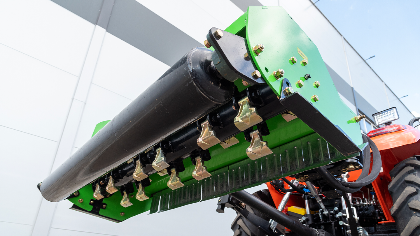 Косилка-измельчитель молотковая с гидр. манипулятором (Мульчер) Flagman | Флагман MGM (1,4) 0