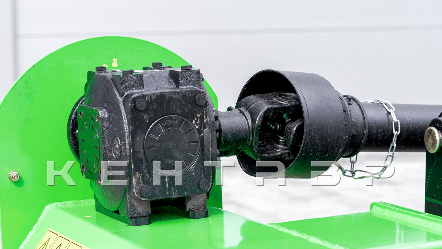 Косилка-измельчитель молотковая с гидр. манипулятором (Мульчер) Flagman | Флагман MGM (1,4)