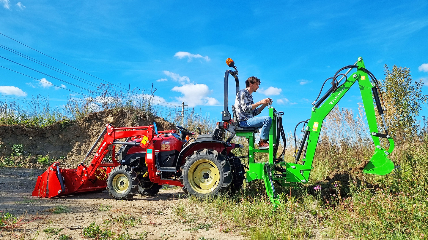 Навесной экскаватор Flagman | Флагман 36/1 0