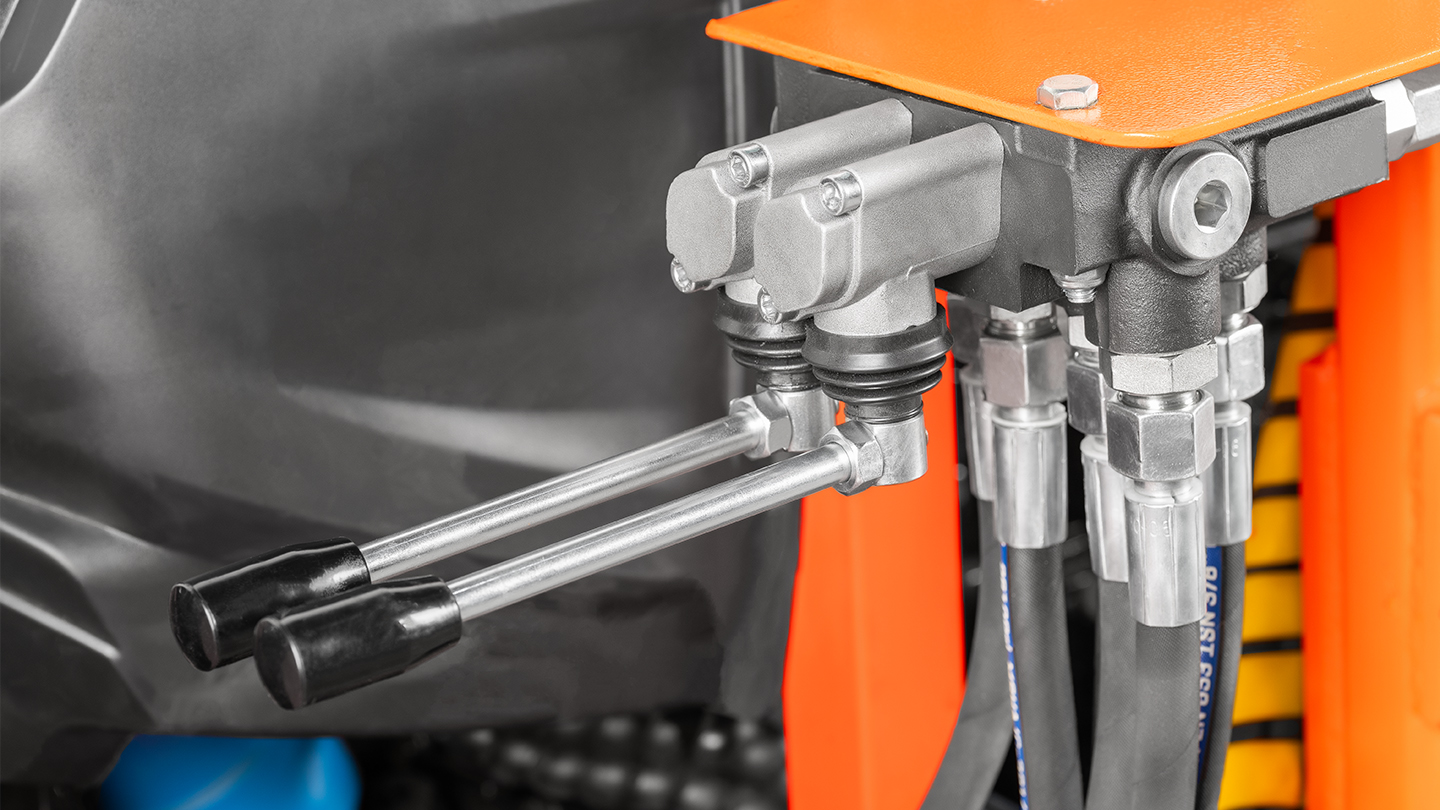 Фронтальный погрузчик Flagman | Флагман EKO Кентавр Т-244 PRO-300 0