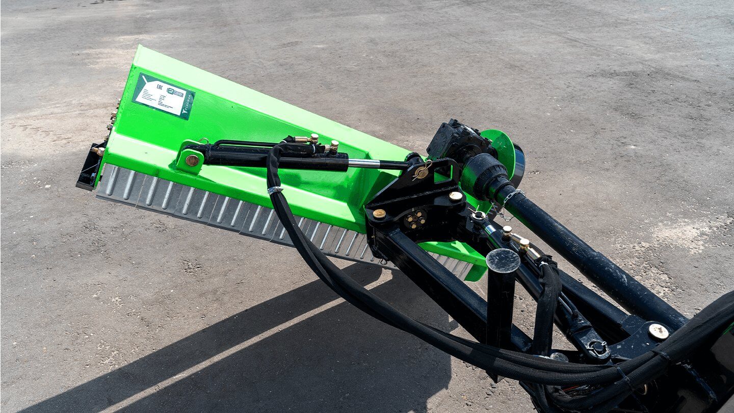 Косилка-измельчитель молотковая с гидр. манипулятором (Мульчер) Flagman | Флагман MGM (1,4) 0